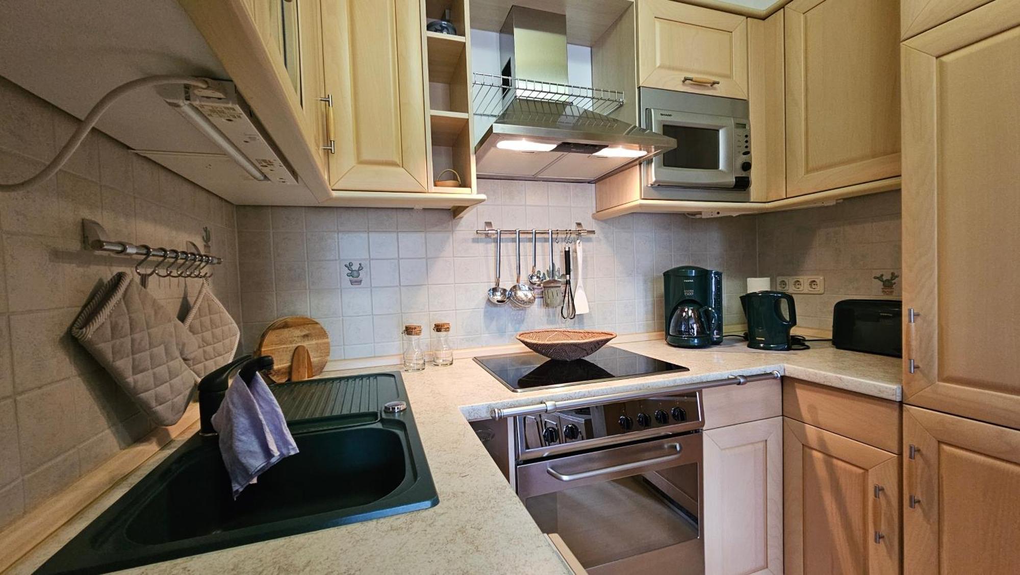 Pension Weisse Rose, Parkplatz, Fruehstueck, Wlan, Zentral Bad Elster Εξωτερικό φωτογραφία