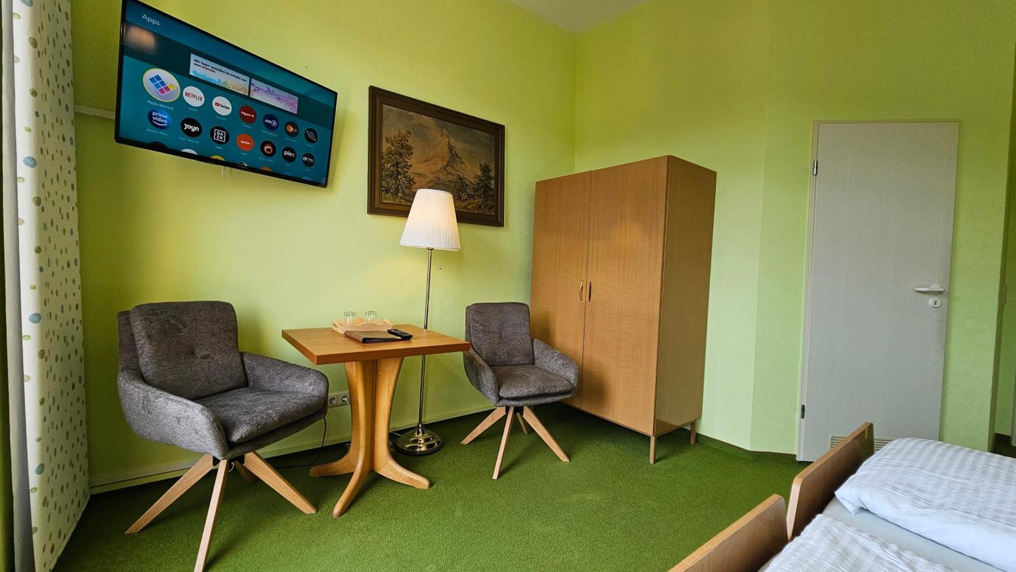 Pension Weisse Rose, Parkplatz, Fruehstueck, Wlan, Zentral Bad Elster Εξωτερικό φωτογραφία